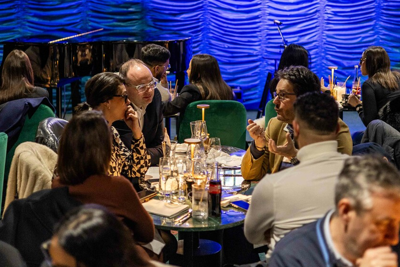 burjcomedia-2points-7